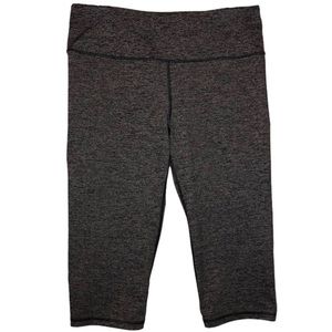 Victoria’s Secret X Grey Knockout Crop Athletic Workout Leggings Size Large